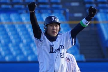 小6で183センチ＆87キロ…「エグすぎる」　神宮に響く“爆音”「いますぐ育成契約を」