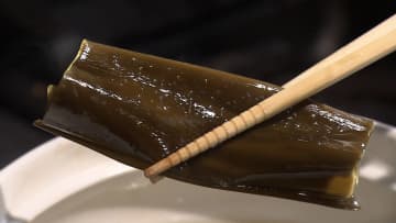 「過去最低の水揚げ」昆布急騰で正月ピンチ！年越しそばの「だし」やおせちの「昆布巻き」高騰　養殖昆布の改良研究も