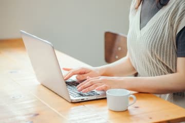 ふるさと納税の「ワンストップ特例申請」が楽だと聞きました。確定申告と比べて、どれくらい手間がかからないのでしょうか？