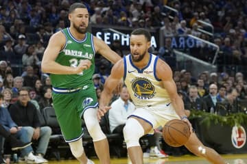 「クレイが違うユニフォームを着る姿に慣れることはない」カリーが語る“元相棒”トンプソンとの変わらぬ絆＜DUNKSHOOT＞