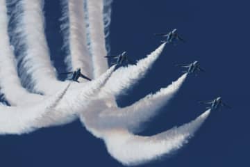 ブルーインパルス、「いしのまき復興マラソン」で展示飛行決定　3月15日開催