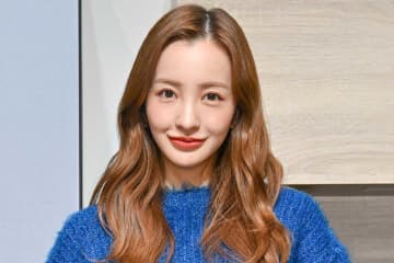 元AKB48・板野友美の妹登場も「似てなくね？」　本人は“謝罪”「期待に沿えなくてごめんなさい」