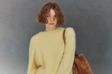 普通で可愛い「だけど少し違う」オシャレに差がつく「ニットの選び方」