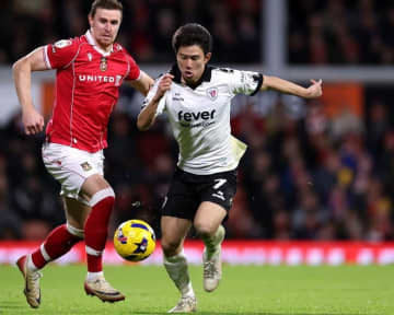 ブリストル平河悠はなぜ先発から外れる？ 番記者は「私も分からない」と困惑。シャドー起用には「数字を出さないといけない」【現地発】