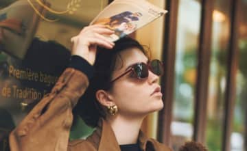 コートの中に着られて「アウターにもなる」 最も長く着回せる服