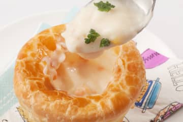 リュウジ、言葉を失う美味さ『チキンポットパイ』のレシピを公開 冷凍パイシートで超簡単なのに「ここ数ヶ月で一番美味い」と話題に「これ絶対美味しいやつですね！作ります。」「心も体も財布も温まるメニュー」