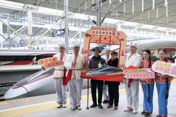 中国、高速鉄道5万キロ突破　ずさん計画で「幽霊駅」も