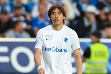 伊東純也が復帰戦で同点弾！　首位チーム相手に左サイドを切り裂き、独力ゴール