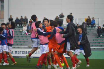 横浜FM Jrユースと名古屋U-15がV王手