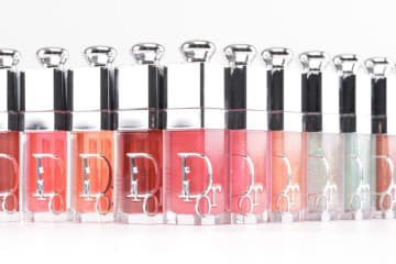 ディオール2026年春コスメ”厚膜ぷっくりツヤ”のキャンディ リップ「リップ グロウ オイル」が進化