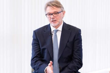 トルシエ氏が選ぶ森保J理想の11人は？「色々オプションがあるが」　期待する“時の人”「全く読めない」