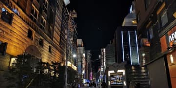 絞殺、覚醒剤、ラブホテル…新宿歌舞伎町の“未解決”連続殺人　犯行に「多数の共通点」も、犯人は夜の闇に消えたまま40年以上