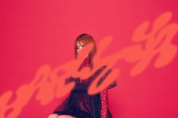 春茶、TOY’S FACTORY／VIAへの所属を発表