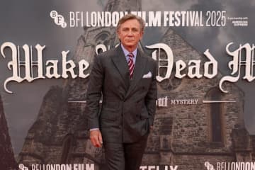 「ナイブズ・アウト」ダニエル・クレイグ【今月のSPOTLIGHT】