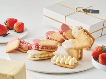 【フェアリーケーキフェア】から縁起の良い「紅白セット」は必見！“バターが主役”の冬季限定バターサンドを詰め合わせ