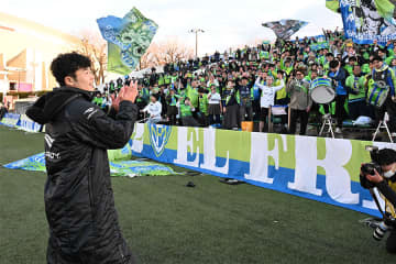 10番・主将の移籍「ついに来てしまった」　高卒から4年間…22歳エースの決断を「尊重するよ」