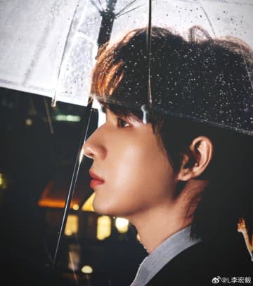 元所属会社と賠償金トラブルでリー・ホンイーに高額消費制限令、ネットで同情の声