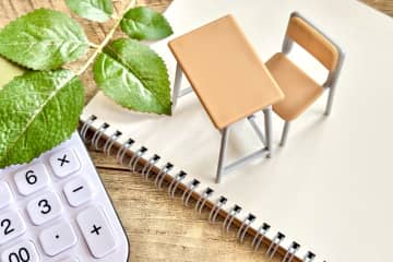 年明けに「高校受験」を控えたわが子。2026年度から「私立高校」も“無償化”の対象になるそうですが、実際“年間20万円以上”も負担が軽くなる？