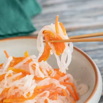 【紅白なますを作るならコレ一択！】「買ってきたやつよりおいしい」「ごめん、正月来る前に食べちゃった」切って漬けるだけの簡単おせち料理レシピ