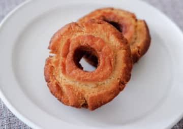 材料たったの3つ！ザクザク食感が楽しい「卵なしオールドファッション」作ってみた