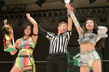 【マリーゴールド】山岡聖怜＆心希がタッグＴ優勝「若くて今年デビューした私たちが優勝したぞ！」