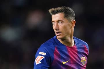 バルサ上層部から「これ以上ゴールを決めないで」…レヴァンドフスキ「頭から離れなくて迷った」