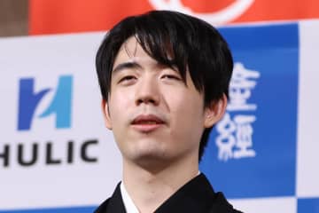 藤井聡太　正座に関する質問に回答「１時間したら確実にしびれて、結構立てない」