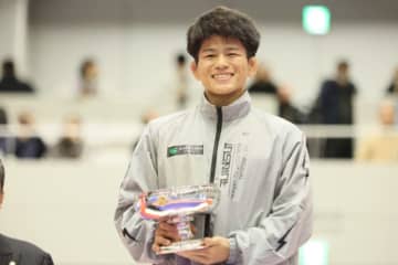 ＜レスリング＞【写真集】2025年天皇杯全日本選手権／個人賞