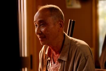 「老害」「コスパが悪い」社会からの冷遇と生活困窮で絶望 “老人のためのノワール映画” 『枯れ木に銃弾』