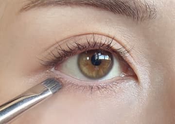 老け見え確実！今すぐやめるべき！NGアイシャドウ＆改善マニュアル