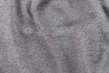 洋服に『毛玉』ができる2つの原因　防ぐためにすべき対策も