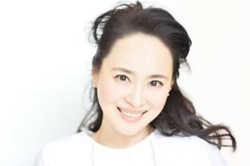松田聖子、『第76回NHK紅白歌合戦』特別企画に出演。初紅白で歌った「青い珊瑚礁」披露