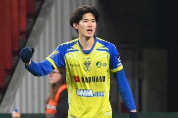 20歳日本人が得点ランク2位「2点目の動き凄い」　勢い止まらず…圧巻2発に「W杯でラッキーボーイに」