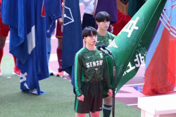 「大谷選手のように世界で…」ついに開幕！ 専大北上の𠮷池晃大主将が力強い選手宣誓！「この舞台に立てなかった選手たちの思いを引き受ける」【選手権】