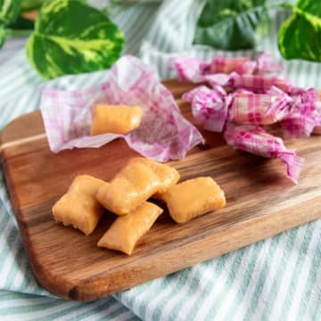 【牛乳余ったら絶対コレ】材料3つですぐに作れる！生クリーム不要の“とろけすぎる生キャラメル”がヤバい