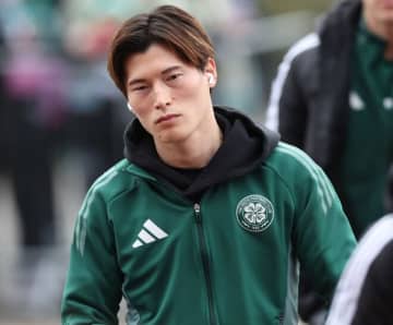 「誰よりもはるかに優れている」日本人エースの古巣復帰噂に伝説ストライカーが意見「私ならすぐ戻す」