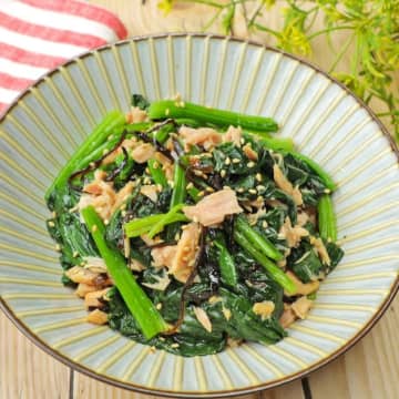 【ほうれん草は、一生ゆでません！】「こっちのが甘くて濃厚」「忙しい日に助かる〜」火を使わずに作れる簡単副菜レシピ5選