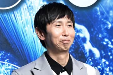 人気芸人の10歳長女が「スタイルいい」　アンガ山根の家族報告に注目「カワイすぎる」