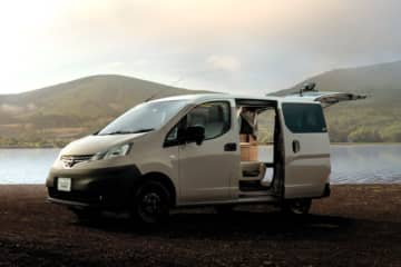 車中泊での快適性が向上。ニッサン『NV200バネットMYROOM』に人気色も追加し2026年3月発売へ