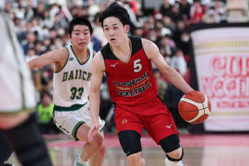 東山が5年ぶりの決勝進出！エース佐藤凪が勝利に導く[ウインターカップ]