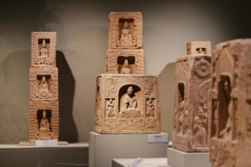 中国・山西博物院で南涅水石刻のテーマ展　四面造像塔など200点