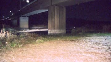 親子が川の中で死亡　遺体に目立った外傷なし　栃木・小山市