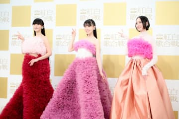 【紅白リハ】Perfume“どうしても着たかった”ドレスで登壇　コールドスリープ直前の心境を報告「やりたいことを全部かなえさせてもらって。これで心置きなくコールドスリープに入れるよね（笑）」
