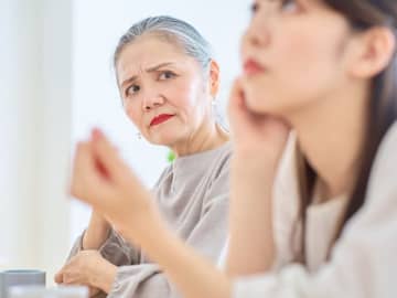 月の年金8万6000円「独身税などいらない。今の世の中お年寄りに優しくない」65歳女性の不満