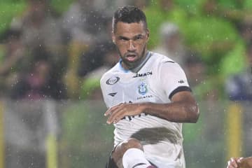 契約満了J助っ人は「日本に残るのか欧州か」　“次のステージ”に海外注目「数日内に分かる」