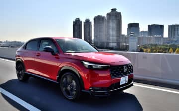 都市型SUVホンダ「ヴェゼル」追加グレード「e:HEV RS」初試乗 4WDはBセグを越えた乗り味だった！