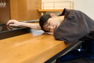 年末年始のシフトに入れないと「クビ」は仕方ない？上司から「契約違反」と詰められたバイトの不安