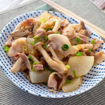 【大根1本がすぐなくなる！】定番の「豚バラ大根」から新感覚の「ケチャップ煮」まで…冬の大根レシピ3選