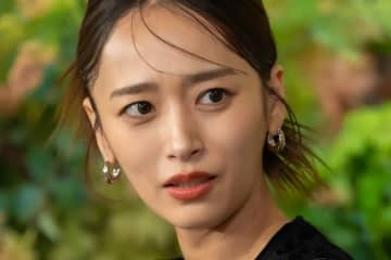 「最悪！」「子どもとは遊ばないの！？」4児の父の“夕食待ち”中の姿に近藤千尋ら悲鳴