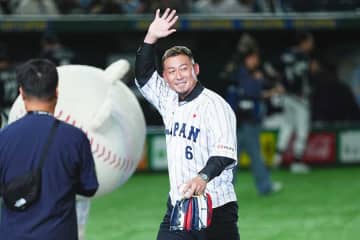 中田翔が「まさか」の報告「マジ!?」「偶然？」　横に並んだ懐かしの顔…驚き相次ぐ